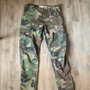 RE/DONE Camo pants